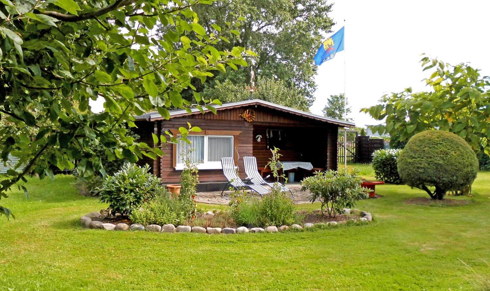 Bungalow Und Ferienwohnung Auf Ruegen Kluis Екстериор снимка