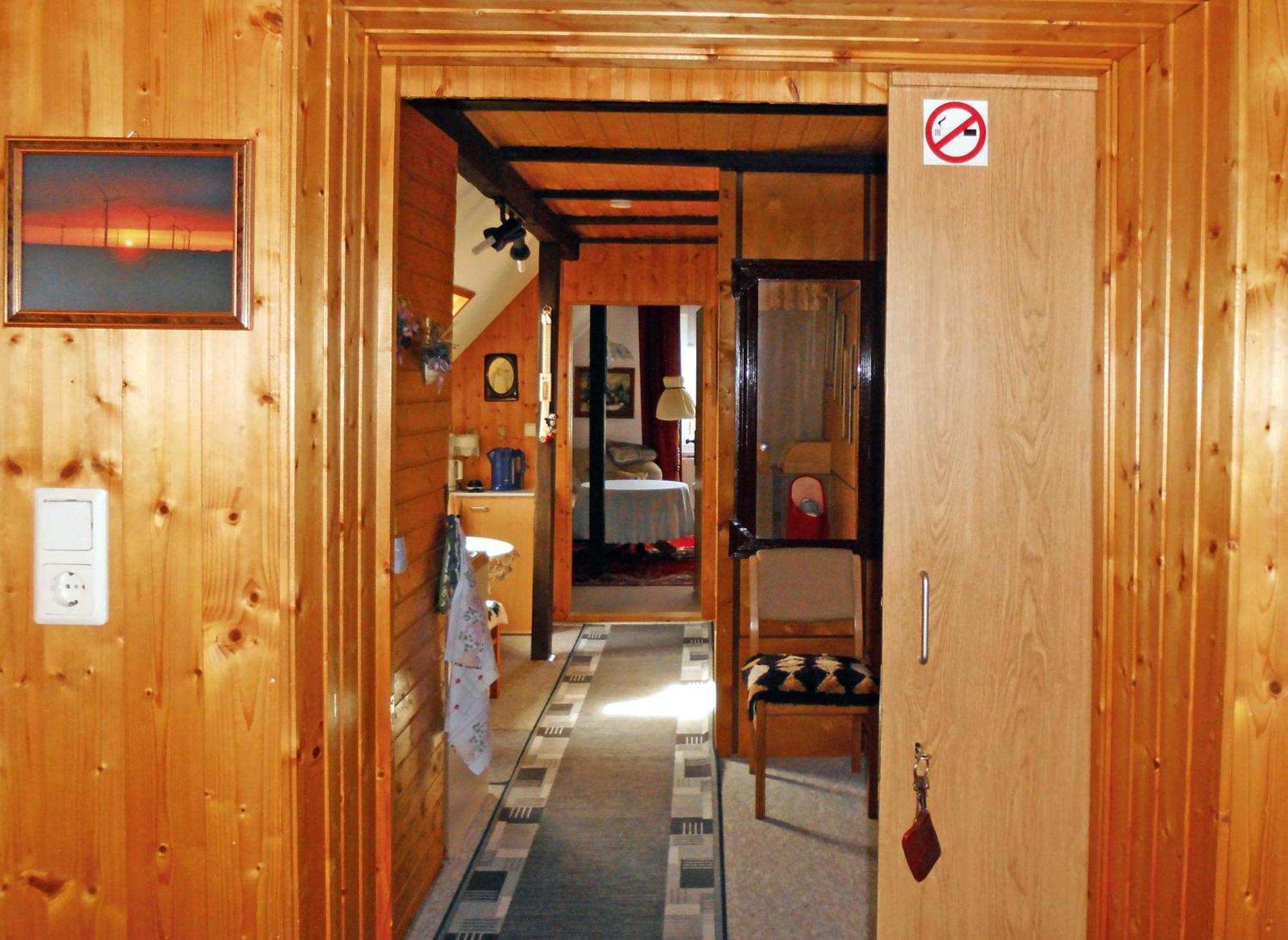 Bungalow Und Ferienwohnung Auf Ruegen Kluis Екстериор снимка