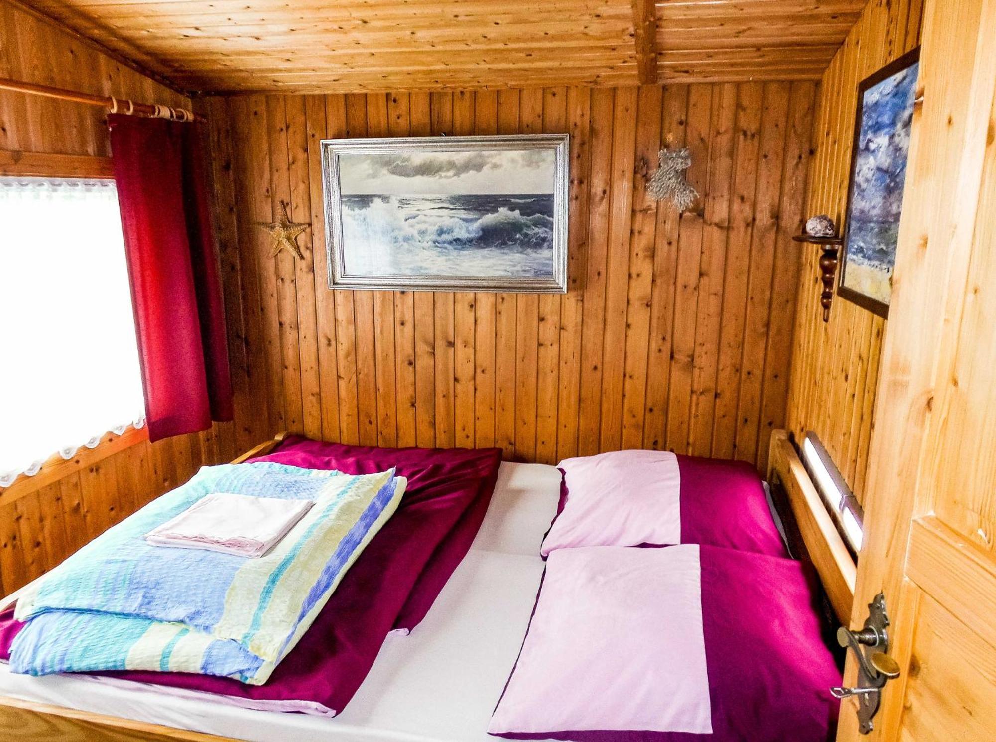 Bungalow Und Ferienwohnung Auf Ruegen Kluis Екстериор снимка